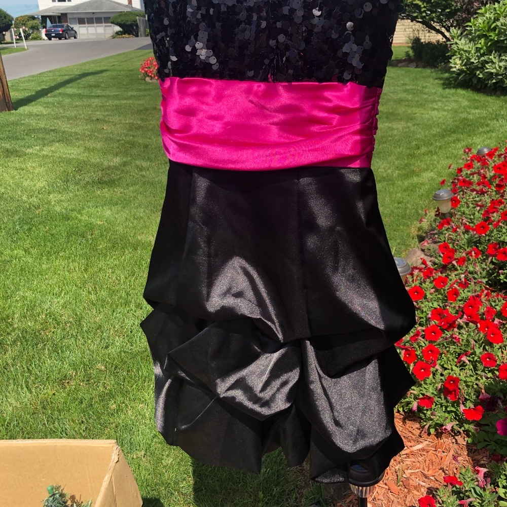 Sequined Satin Black & Fuscia Party Dress sz9